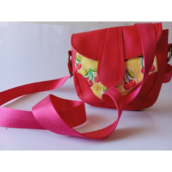 Handmade Cross Body Bag Red Faux Leather w/ Yellow & Cherry Retro Cotton - Picture 3 of 15